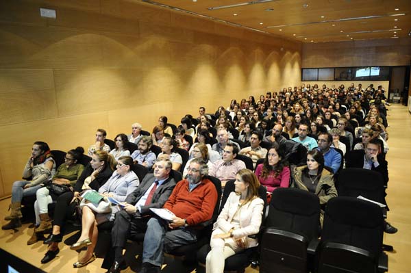 Asistentes á xornada  celebrada no Centro Cultural da Deputación./ Foto: Carlos G. Hervella.