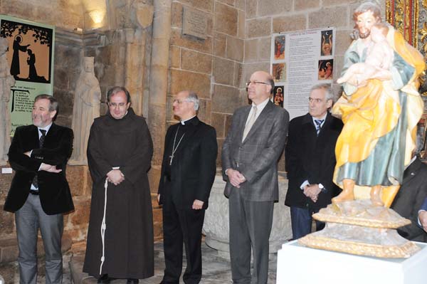 Inauguración da mostra na Catedral de Ourense.