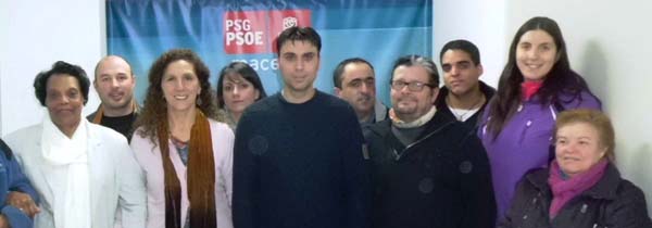 Membros da candidatura coa que o partido socialista se presentará ás eleccións municipais en Maceda.