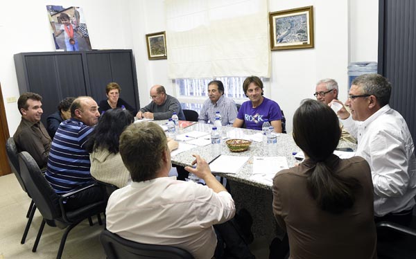 Un momento do primeiro pleno do Consello Regulador Valdeorras con José Vicente Solarat na presidencia. Foto: /Carlos G. Hervella.