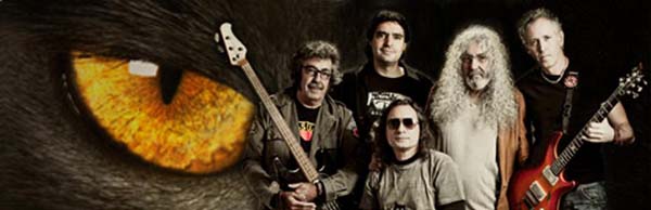 A banda ourensá de rock Los Suaves na xira 2015 "La música termina".