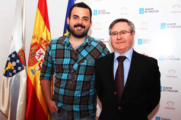O actor Alberte Montes con Ramón Jiménez, na Casa de Galicia en Madrid.
