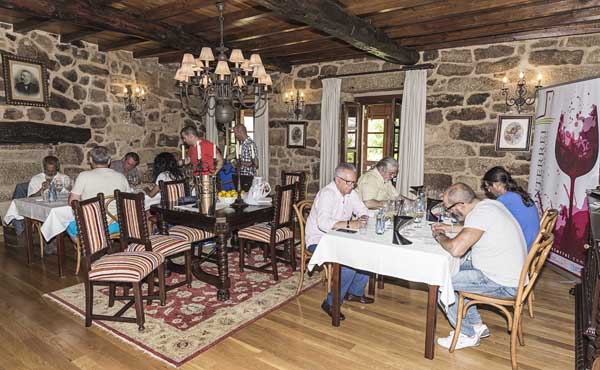 Cata de viños de Monterrei, no acto celebrado hai uns días en Santiago.