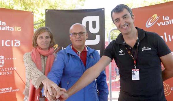 A directora da Axencia Galega de Turismo, Nava Castro;  o presidente da Deputación  de Ourense, Manuel Baltar; e o director da Volta, Javier Guillén.