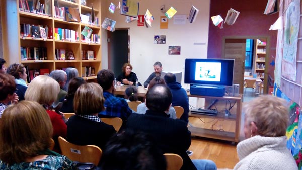 Conferencia de Miguel Losada na Biblioteca Municipal de Verín./ Foto: José Rodríguez Cruz.