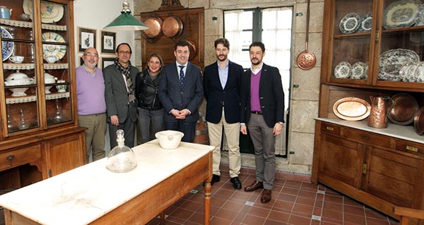 Visita institucional á Casa da Troia en Santiago.