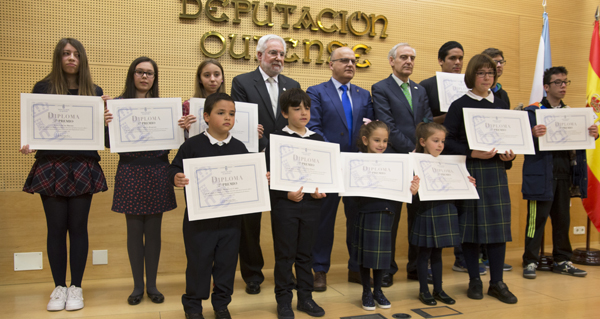Os premiados na Deputación de Ourense.
