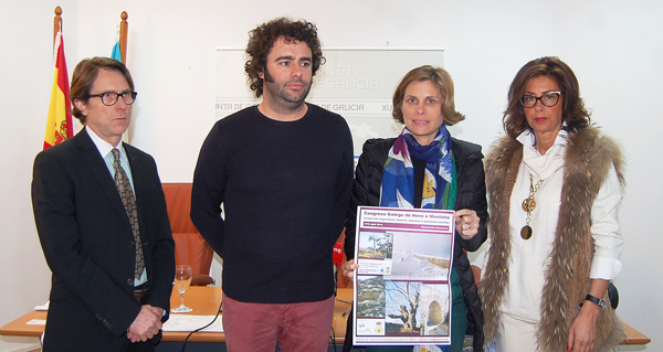 O alcalde de Manzaneda, segundo pola esquerda, na presentación do congreso, xunto á directora de Turismo de Galicia, a delegada da Xunta en Ourense e o doutor Ulloa.