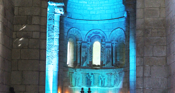 Interior do templo do mosteiro de Santa Cristina de Ribas de Sil.